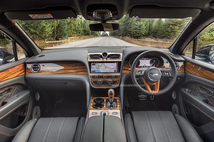 Bentley Bentayga EWB interior